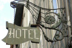 Übernachtunszahlen Gozo - Hotelübernachtungen überwiegen